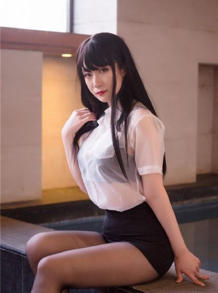 美女好紧好大好爽12p_1080免费观看视频