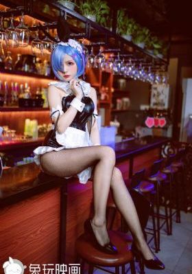 欧美平底单鞋女鞋_720高清免费观看