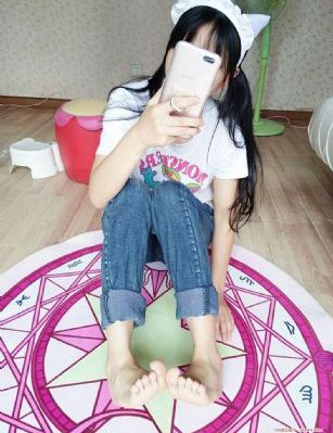 欧美小女孩化妆_剧情片手机在线看