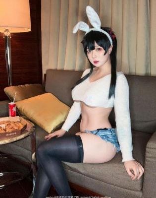 亚洲少妇一二三区_HDHD高清在线观看