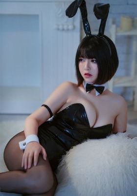 www一区二区三区四区com_高清高清免费观看